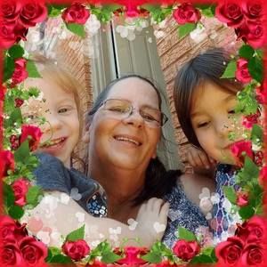 Meet your Posher, Candi